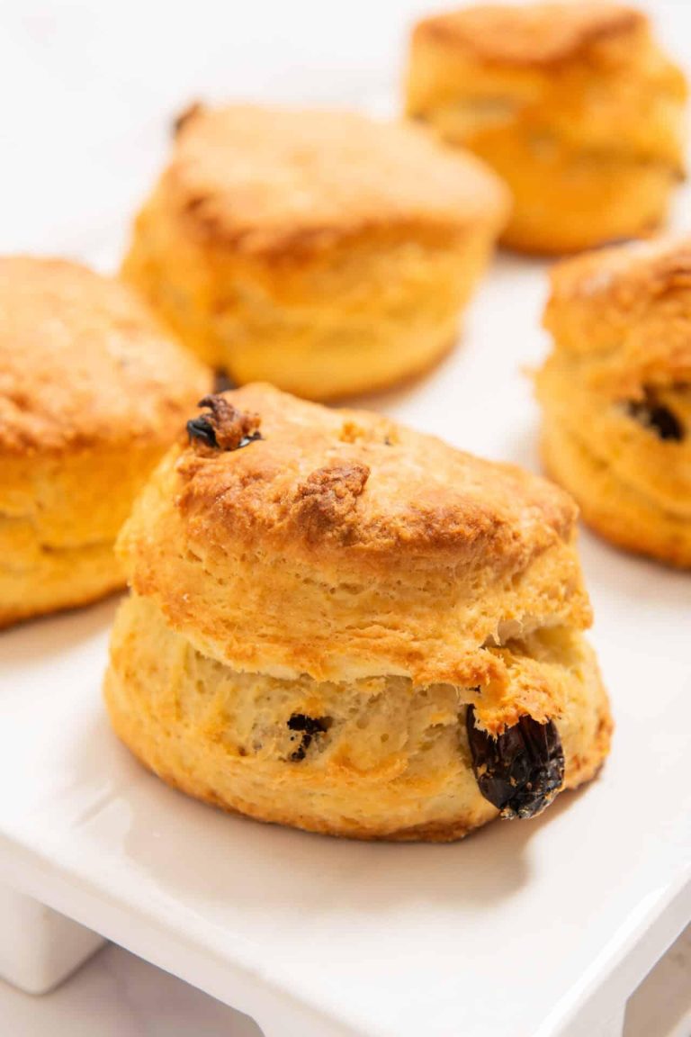 Fluffy Irish Scones: A Simple Recipe to Brighten Your Day