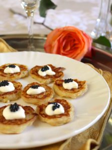 Tiny Boxty Bites: Perfect Canapés with Creamy Sour Topping