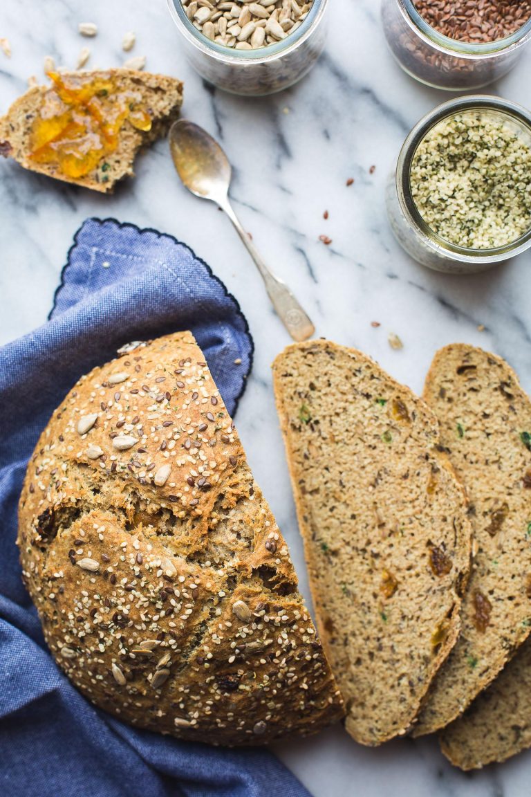 Wholesome Seeded Irish Oat Bread to Savor Every Bite