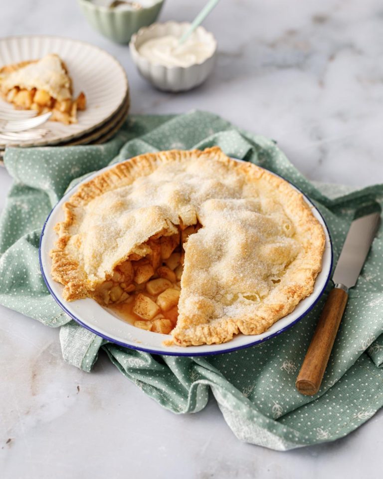 Delicious Irish Apple Tart Recipe to Sweeten Your Day