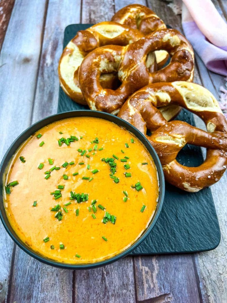 Rich & Cheesy Guinness Dip: Your New Party Favorite!