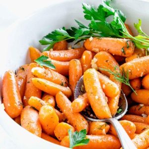 Simple & Tasty Buttered Baby Carrots with Fresh Dill Recipe