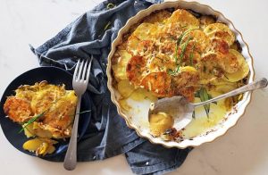 Cheesy Irish Potato & Leek Bake: Comfort Food Delight